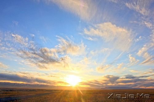 晚安心语：别让怯弱否定自己，别让懒惰误了青春 (1)