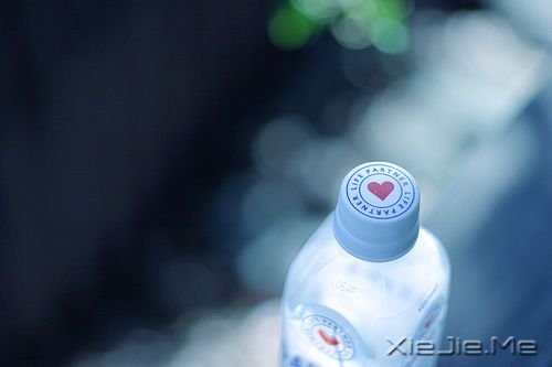 晚安心语：其实总是笑的人，真的很需要人疼 (6)